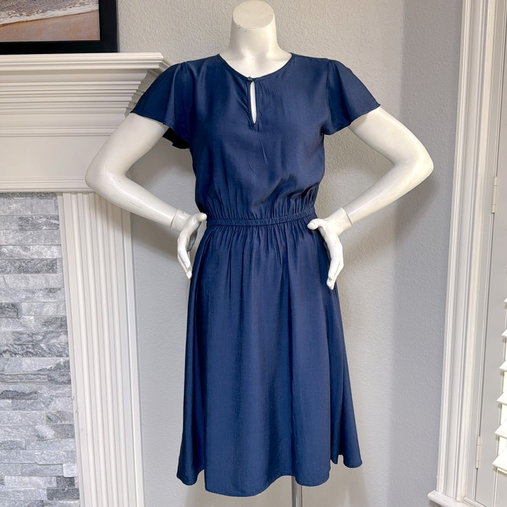 Old Navy “Lost At Sea” flutter sleeve dress - Size XS